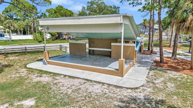 760 SOUNDVIEW DRIVE, Palm Harbor, FL 34683