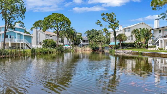 760 SOUNDVIEW DRIVE, Palm Harbor, FL 34683