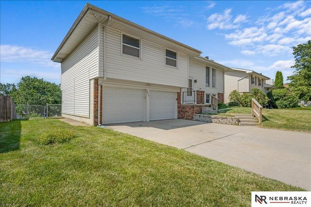 6612 S 108 Avenue, Omaha, NE 68137