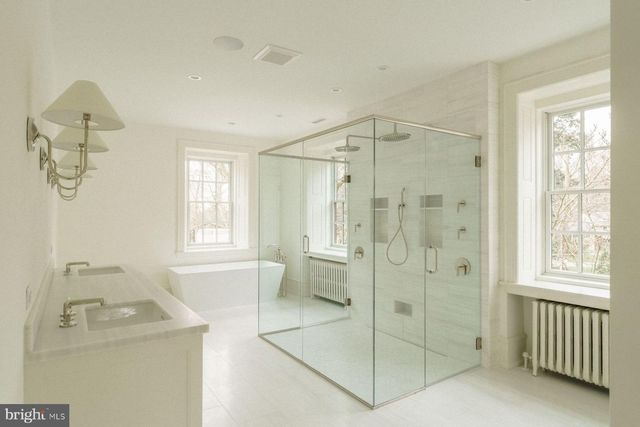 422 W CHESTNUT HILL AVE, Philadelphia, PA 19118