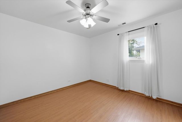 422 Suwanee Street, Park Forest, IL 60466