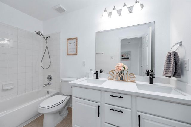 8126 Little Scarlet Street, Conroe, TX 77385
