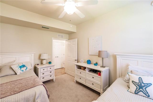 3157 Aviamar CIR 102, Naples, FL 34114