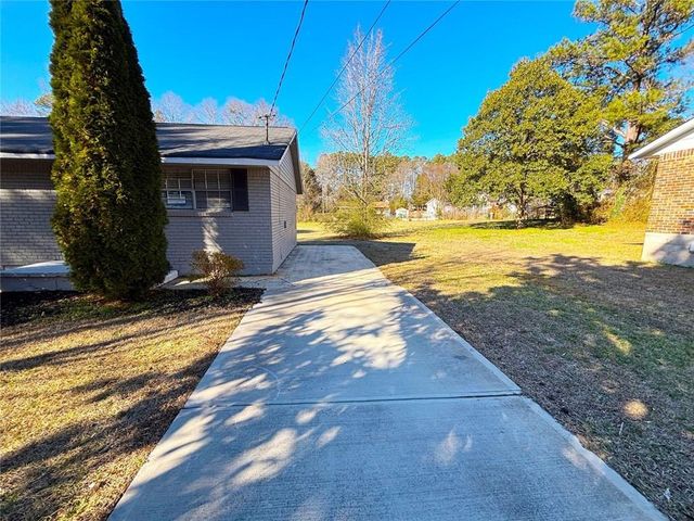 8117 Attleboro Drive, Jonesboro, GA 30238