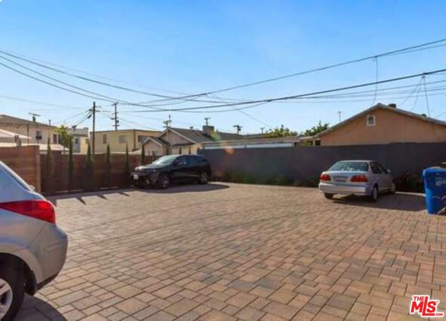 1317 N Kenmore Avenue, Los Angeles, CA 90027