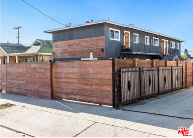 1317 N Kenmore Avenue, Los Angeles, CA 90027