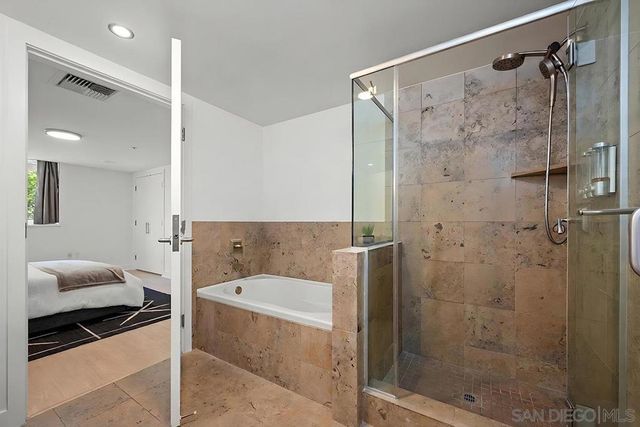 1325 Pacific Highway 313, San Diego, CA 92101