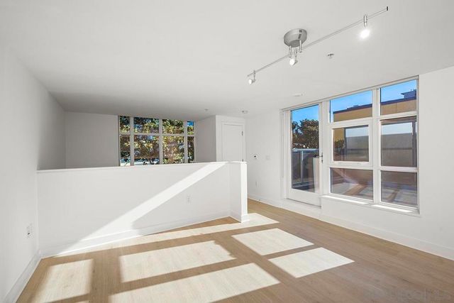 1325 Pacific Highway 313, San Diego, CA 92101