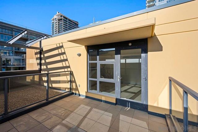 1325 Pacific Highway 313, San Diego, CA 92101