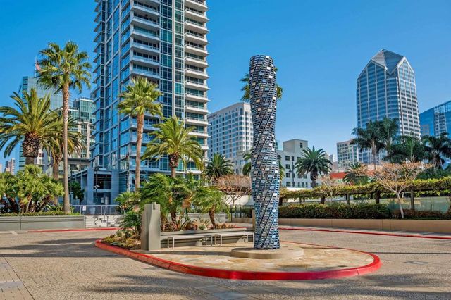 1325 Pacific Highway 313, San Diego, CA 92101