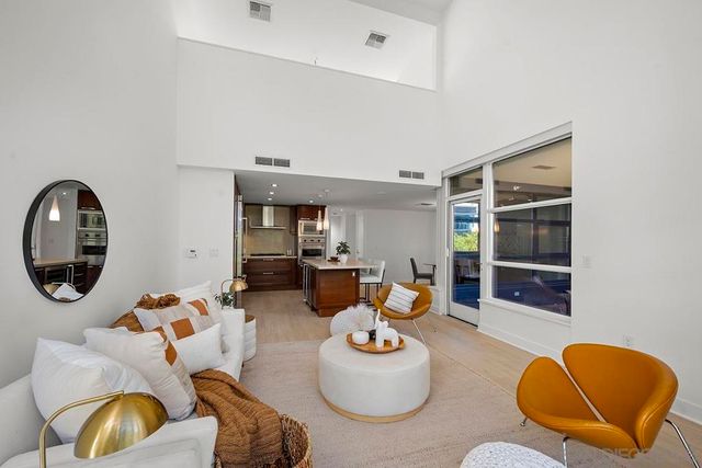 1325 Pacific Highway 313, San Diego, CA 92101