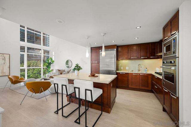 1325 Pacific Highway 313, San Diego, CA 92101