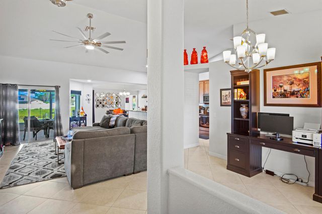 2663 SW Chestnut Lane, Port St Lucie, FL 34953