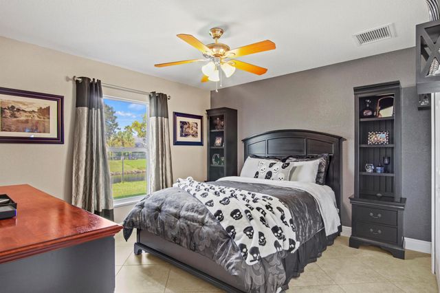 2663 SW Chestnut Lane, Port St Lucie, FL 34953