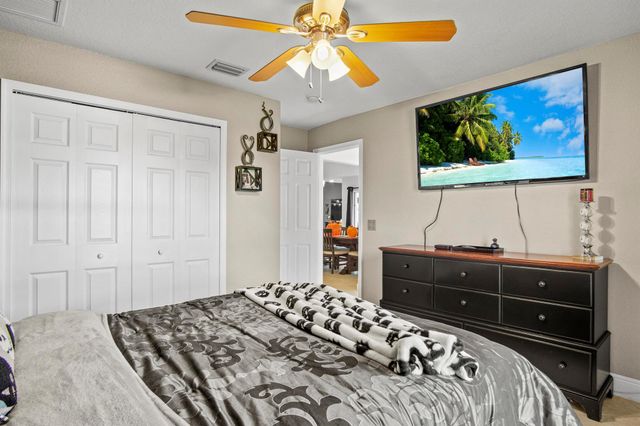 2663 SW Chestnut Lane, Port St Lucie, FL 34953
