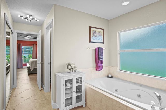 2663 SW Chestnut Lane, Port St Lucie, FL 34953
