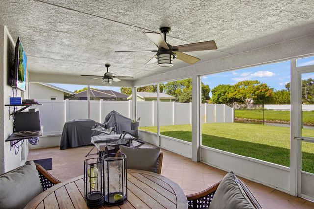2663 SW Chestnut Lane, Port St Lucie, FL 34953