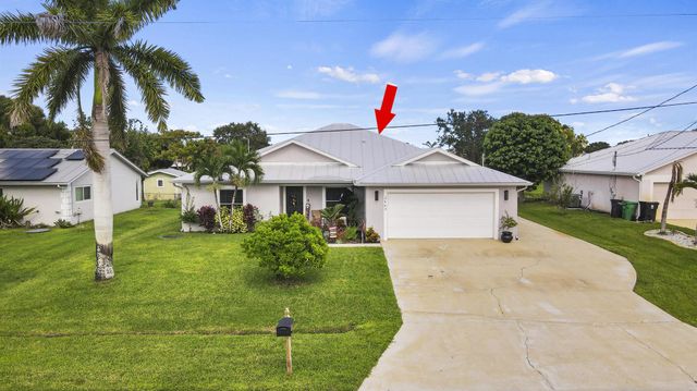 2663 SW Chestnut Lane, Port St Lucie, FL 34953