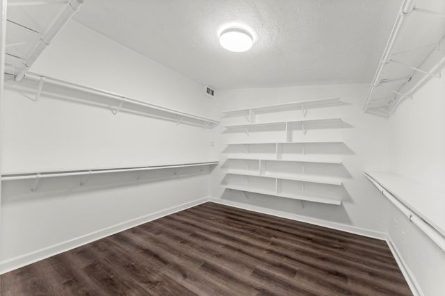 1678 Beaconshire Road, Houston, TX 77077