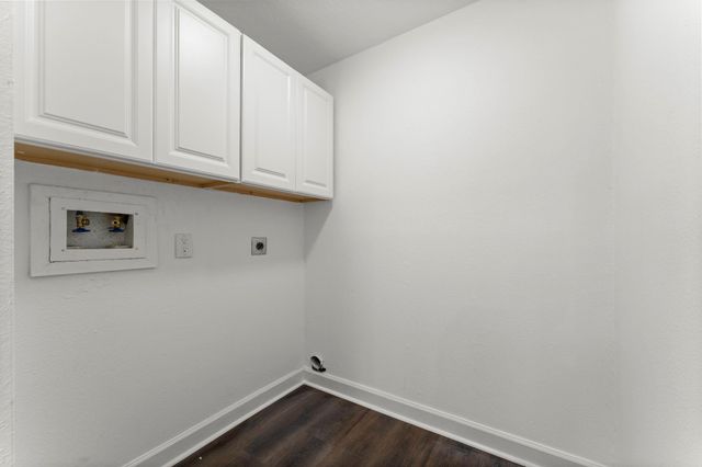 1678 Beaconshire Road, Houston, TX 77077