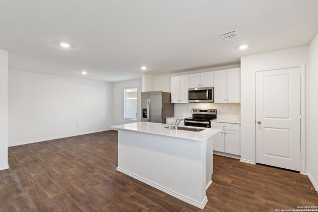5714 Bailey Downs, San Antonio, TX 78245