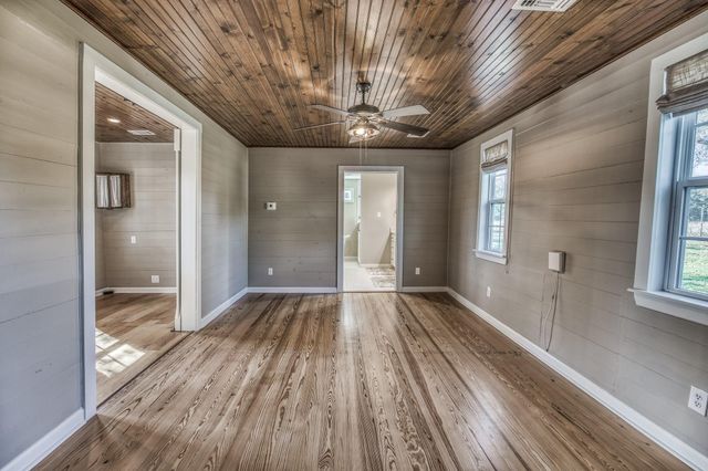 5507 Fm 529 Road, Bellville, TX 77418