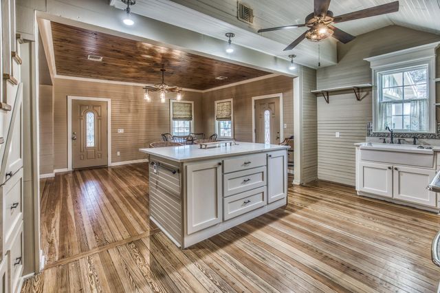 5507 Fm 529 Road, Bellville, TX 77418