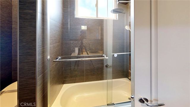 3339 Paseo Del Sol, Calabasas, CA 91302