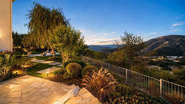 3339 Paseo Del Sol, Calabasas, CA 91302