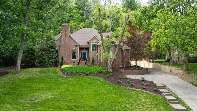 27 Annandale, Nashville, TN 37215