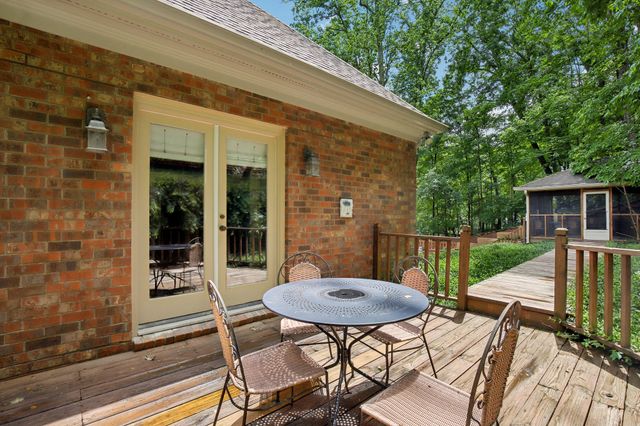 27 Annandale, Nashville, TN 37215