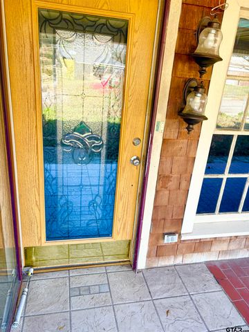 609 HICKORY, Hughes Springs, TX 75656