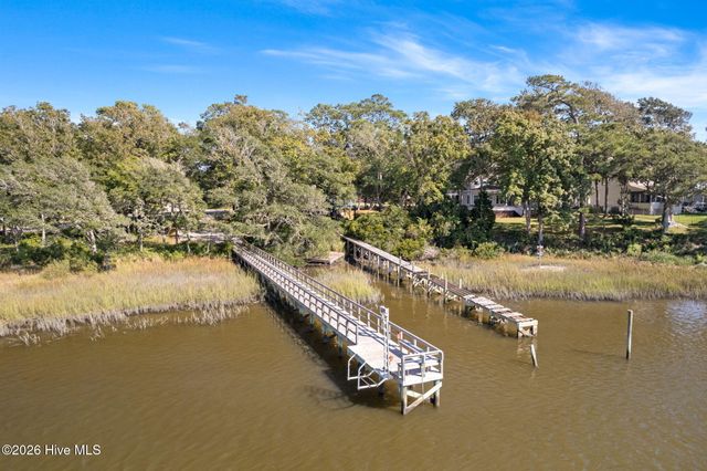 3364 Stone Crab Court SW, Supply, NC 28462