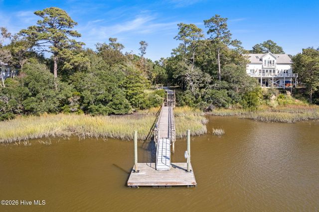3364 Stone Crab Court SW, Supply, NC 28462