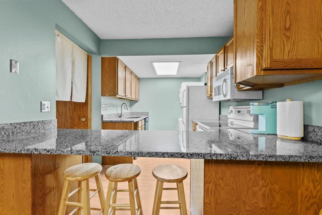 3625 Gettysburg Avenue S 40, Saint Louis Park, MN 55426