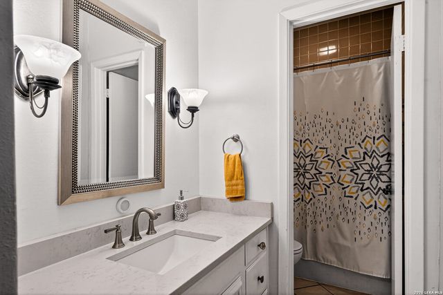 3678 Hidden Dr Apt 2906, San Antonio, TX 78217