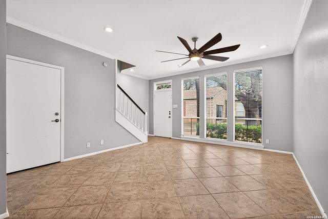 3678 Hidden Dr Apt 2906, San Antonio, TX 78217