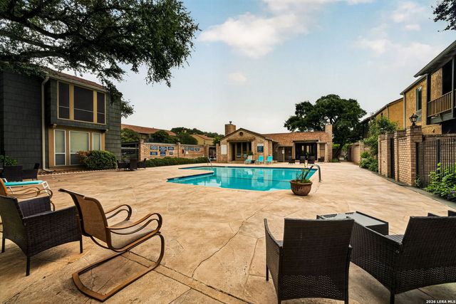 3678 Hidden Dr Apt 2906, San Antonio, TX 78217