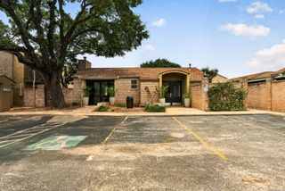 3678 Hidden Dr Apt 2906, San Antonio, TX 78217