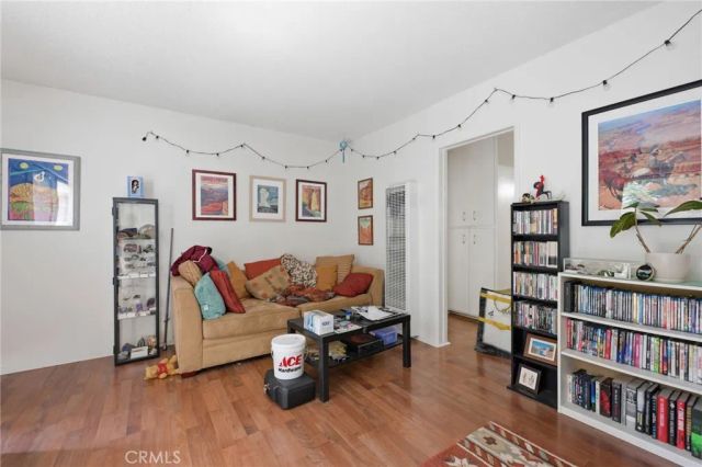 1547 S Westgate, Los Angeles, CA 90025