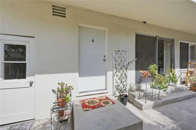 1547 S Westgate, Los Angeles, CA 90025