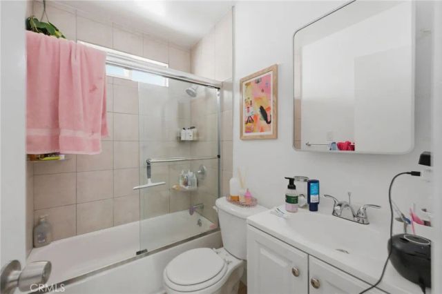 1547 S Westgate, Los Angeles, CA 90025
