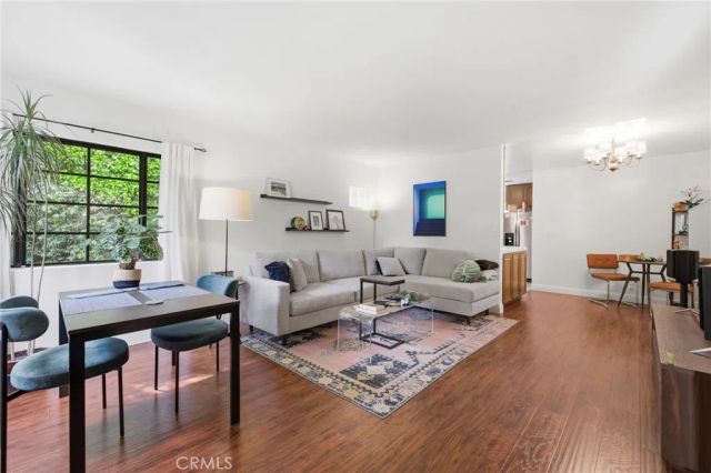 1547 S Westgate, Los Angeles, CA 90025