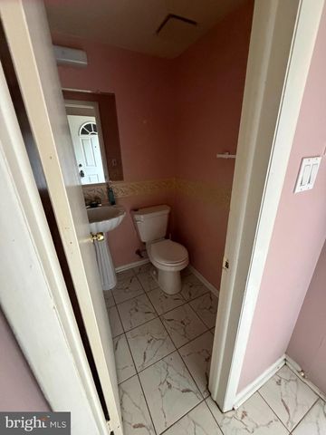 113 LA CASCATA TNHS, Clementon, NJ 08021