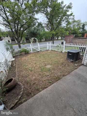 113 LA CASCATA TNHS, Clementon, NJ 08021