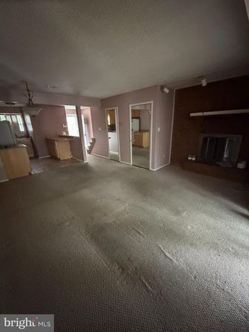 113 LA CASCATA TNHS, Clementon, NJ 08021