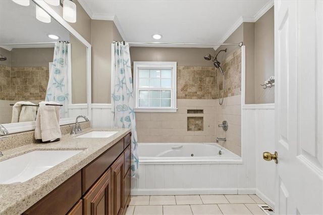 112 Pine Street, Calhoun, GA 30701