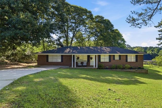 112 Pine Street, Calhoun, GA 30701