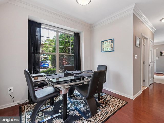 2 W STATION LN, Merchantville, NJ 08109