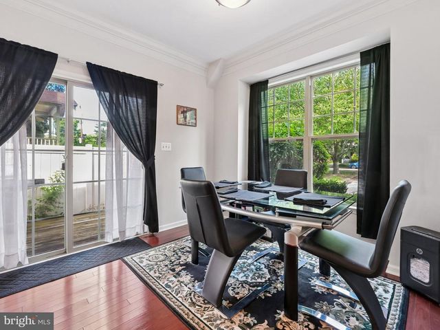 2 W STATION LN, Merchantville, NJ 08109